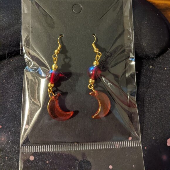 Pearlescent Red Glass Crescent Moon Earrings - Picture 3 of 6